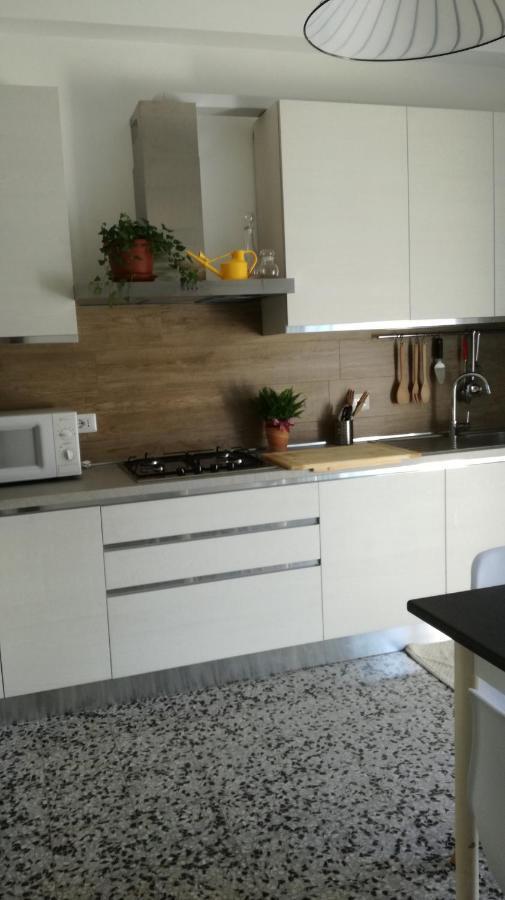 Casa Chiara Apartment ซัน เบเนเดตโต เดล ตรอนโต ภายนอก รูปภาพ